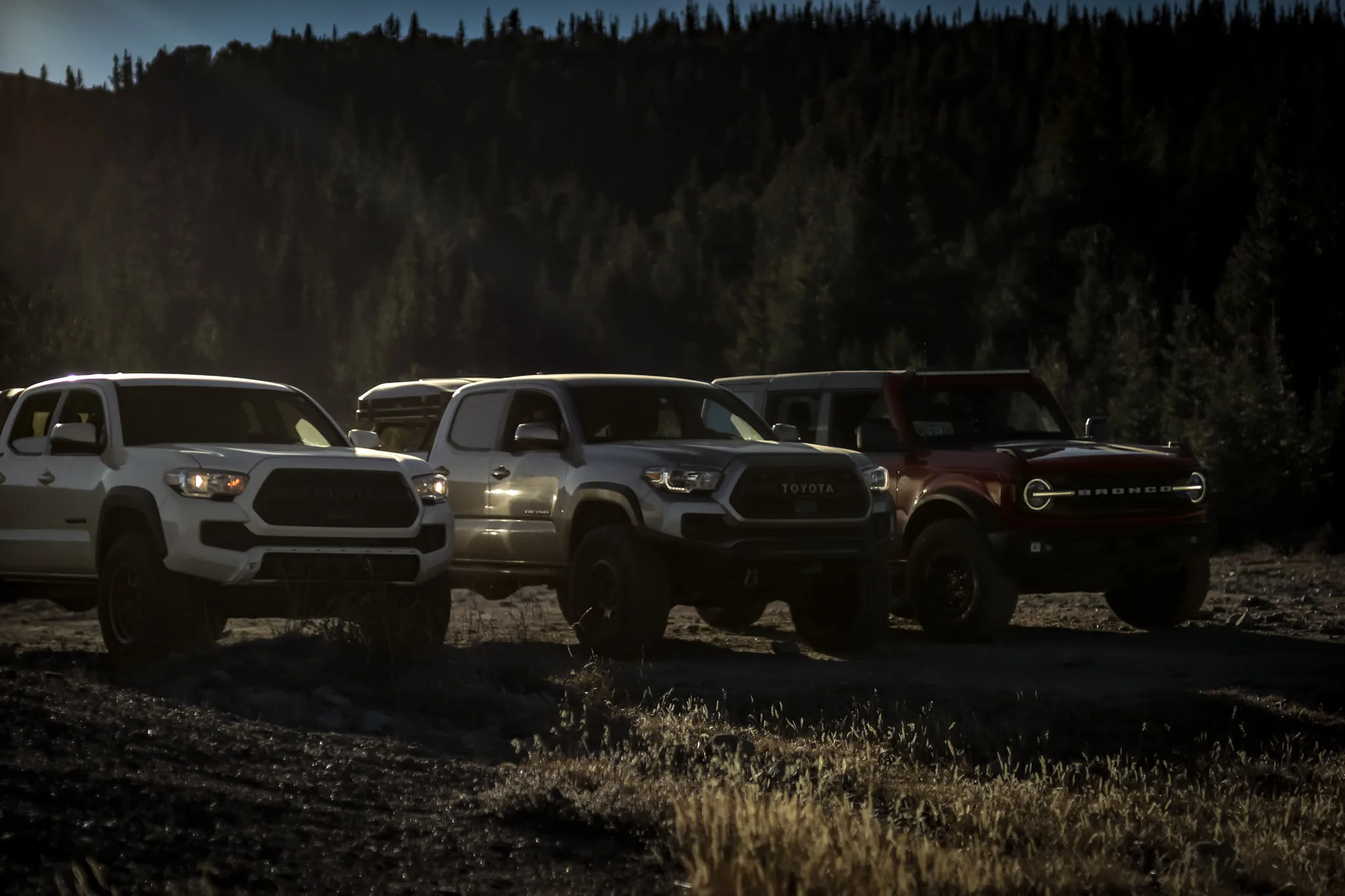 Read more about the article Tacoma Overlanding Guide: Unlocking the Ultimate Adventure Experience